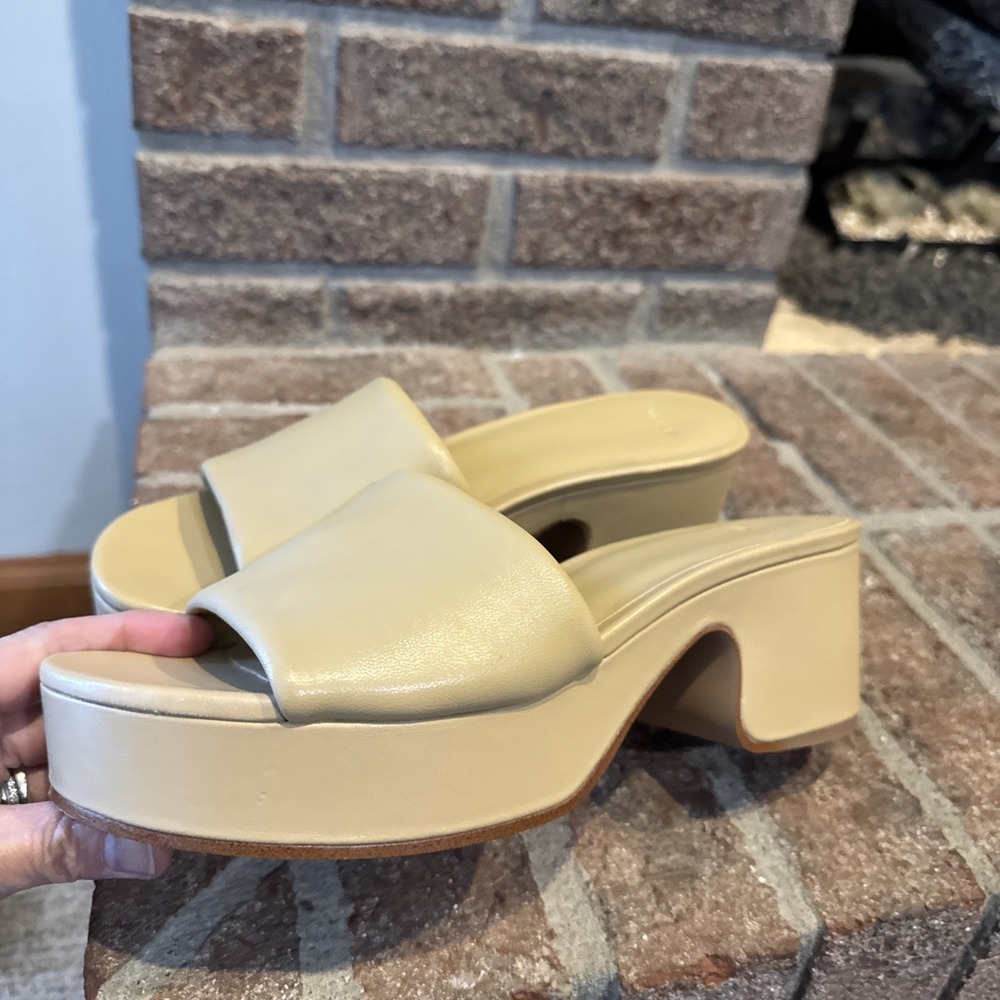 Vince Womens Margo Slip On Chunky Platform Block Heel Sandal Size 8.5 Tan #175 - Picture 3 of 16